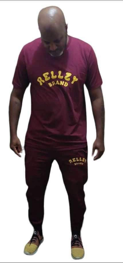 Rellzy Unisex Short Sleeve Jogger Set